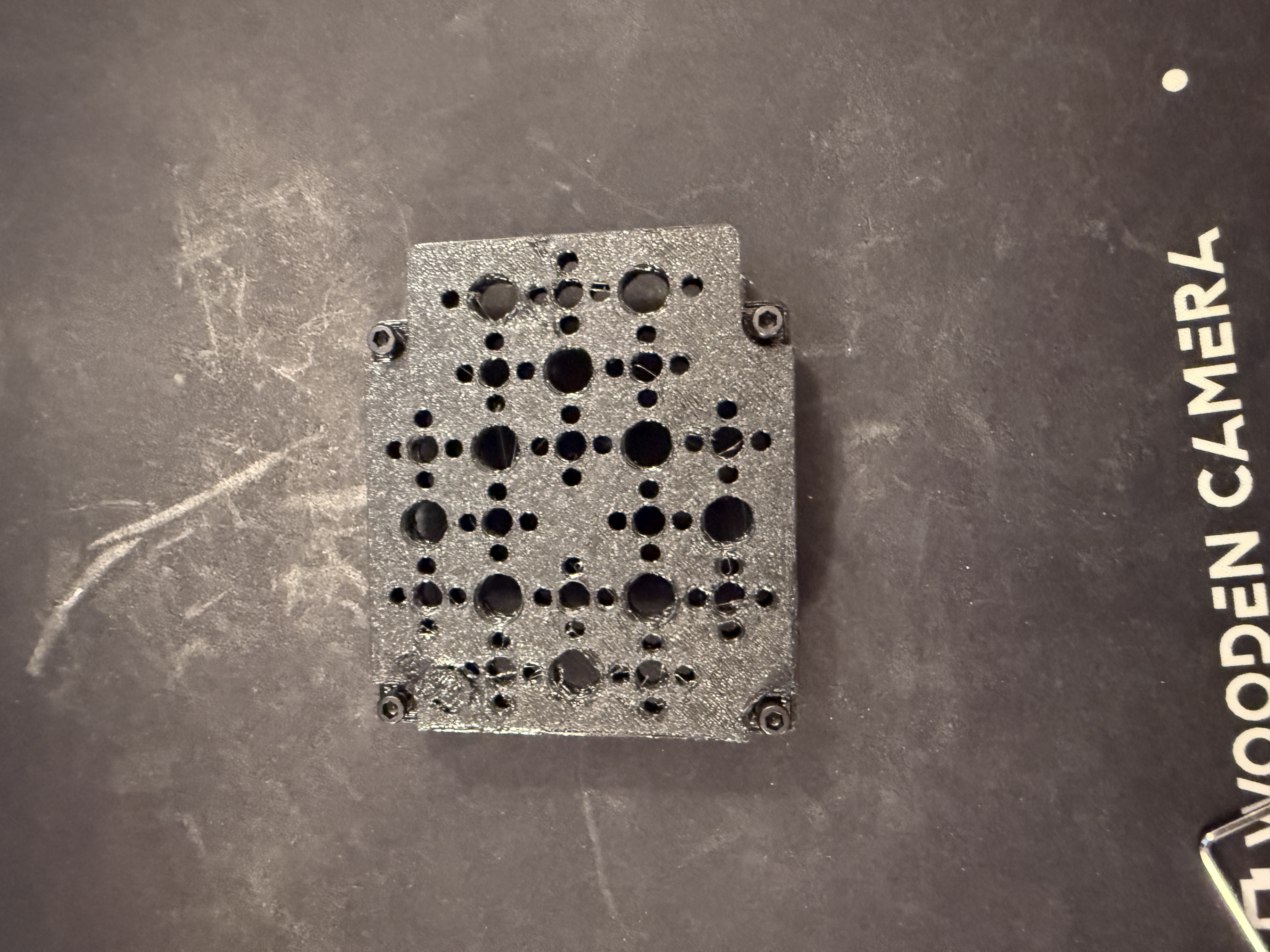 Ultra 10 Side Elevated Cheeseplate — image 2